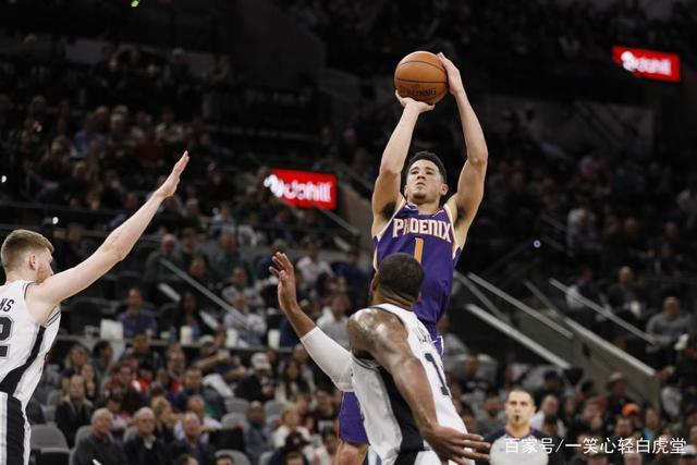 中国男篮1分险胜新西兰 李凯尔18分+致胜抢断